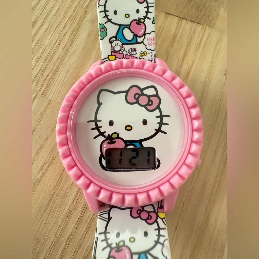 Sanrio hello kitty pink and white digital watch NEW BATTERY